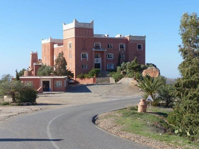 Hotel Kerdous Tafraout Exteriör bild